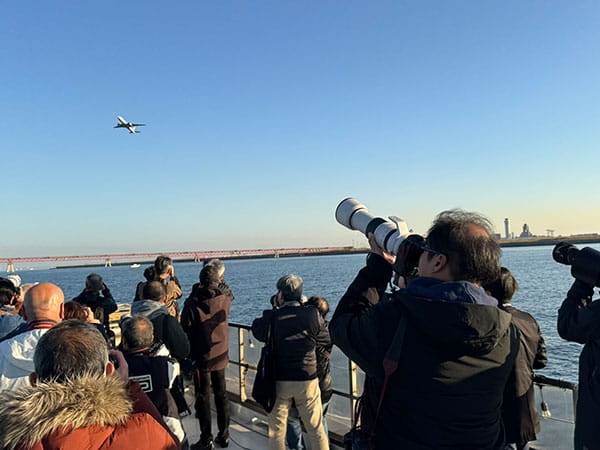 ニッチャートラベル/品川区公認“海羽田”から飛行機撮影ツアー
